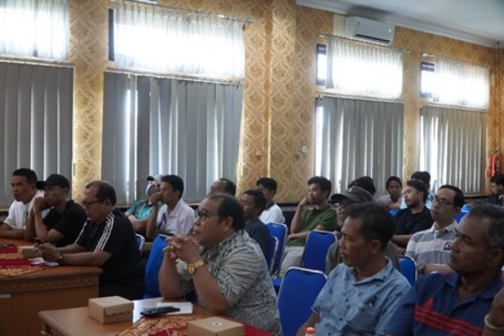 Antusias KPPS Banjar Tegeh Ikuti Kegiatan Bimbingan Teknis Kelompok Penyelenggara Pemungutan Suara (KPPS) Se-Desa Dalung